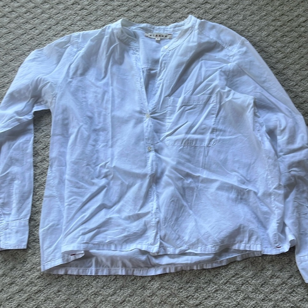 White xirena button down